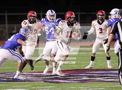 Thumbnail 3 in Victoria East vs Veterans Memorial (UIL 5A Bi-District Playoff) photogallery.