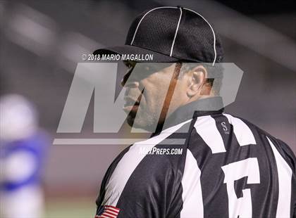 Thumbnail 1 in Victoria East vs Veterans Memorial (UIL 5A Bi-District Playoff) photogallery.