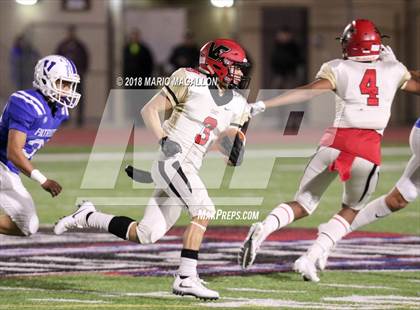 Thumbnail 3 in Victoria East vs Veterans Memorial (UIL 5A Bi-District Playoff) photogallery.