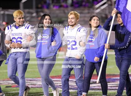 Thumbnail 2 in Victoria East vs Veterans Memorial (UIL 5A Bi-District Playoff) photogallery.