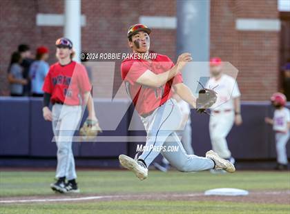 Thumbnail 2 in Martin vs. Pearce (UIL 6A Regional Quarterfinal Playoff) photogallery.