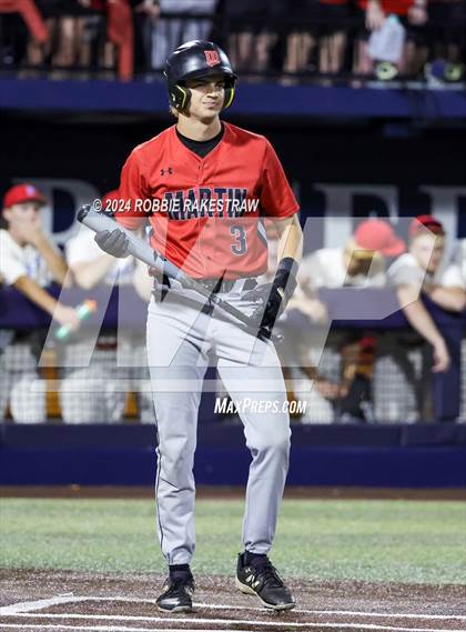 Thumbnail 1 in Martin vs. Pearce (UIL 6A Regional Quarterfinal Playoff) photogallery.