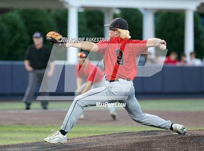 Thumbnail 3 in Martin vs. Pearce (UIL 6A Regional Quarterfinal Playoff) photogallery.