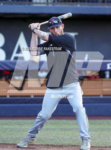 Thumbnail 2 in Martin vs. Pearce (UIL 6A Regional Quarterfinal Playoff) photogallery.
