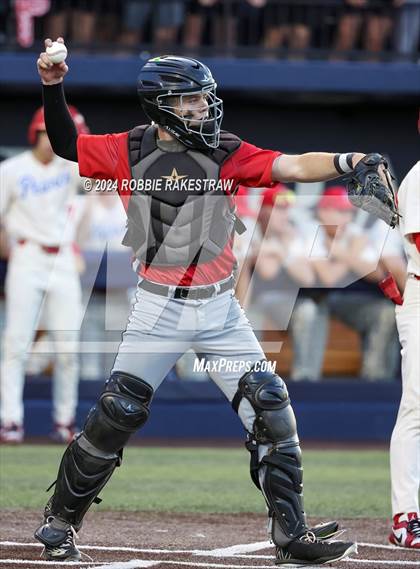 Thumbnail 3 in Martin vs. Pearce (UIL 6A Regional Quarterfinal Playoff) photogallery.