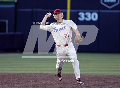 Thumbnail 3 in Martin vs. Pearce (UIL 6A Regional Quarterfinal Playoff) photogallery.