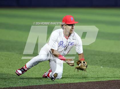 Thumbnail 2 in Martin vs. Pearce (UIL 6A Regional Quarterfinal Playoff) photogallery.
