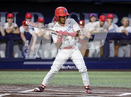 Thumbnail 1 in Martin vs. Pearce (UIL 6A Regional Quarterfinal Playoff) photogallery.