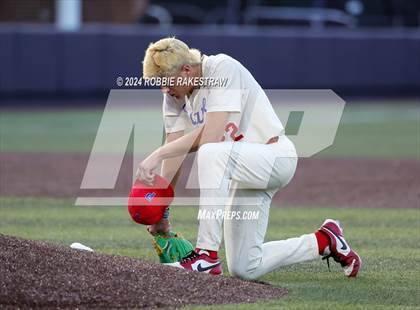 Thumbnail 2 in Martin vs. Pearce (UIL 6A Regional Quarterfinal Playoff) photogallery.