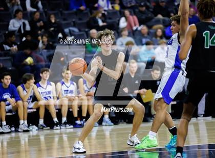 Thumbnail 3 in Papillion-LaVista South vs. Millard West photogallery.