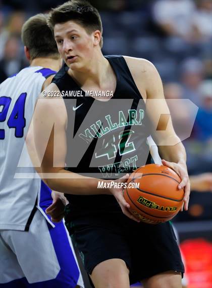 Thumbnail 2 in Papillion-LaVista South vs. Millard West photogallery.