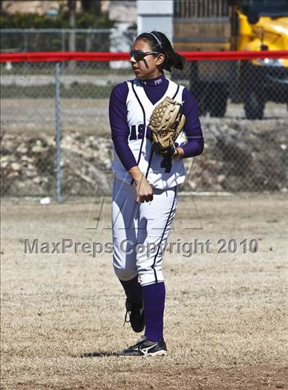 Thumbnail 1 in Paschal vs. Southwest (Brewer Tournament) photogallery.