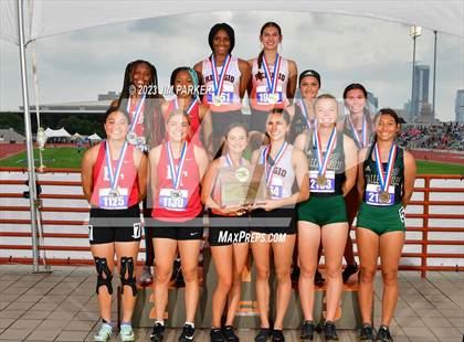 Thumbnail 3 in UIL 2A State Championship (Awards) photogallery.