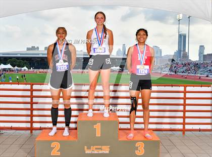 Thumbnail 1 in UIL 2A State Championship (Awards) photogallery.
