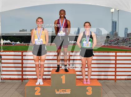 Thumbnail 3 in UIL 2A State Championship (Awards) photogallery.