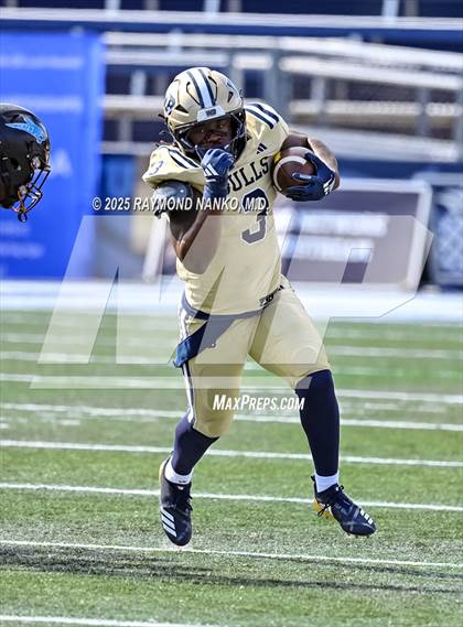 Thumbnail 1 in West Broward vs. West Boca Raton (FHSAA 6A Final) photogallery.