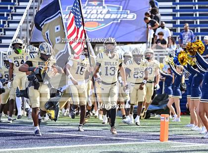 Thumbnail 1 in West Broward vs. West Boca Raton (FHSAA 6A Final) photogallery.