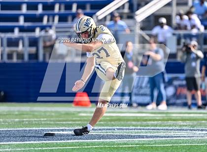 Thumbnail 1 in West Broward vs. West Boca Raton (FHSAA 6A Final) photogallery.