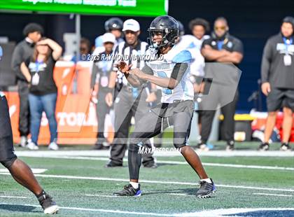 Thumbnail 2 in West Broward vs. West Boca Raton (FHSAA 6A Final) photogallery.