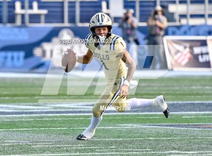 Thumbnail 2 in West Broward vs. West Boca Raton (FHSAA 6A Final) photogallery.