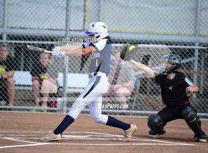 Thumbnail 2 in Shepaug Valley vs. Somers (CIAC Class S Semifinal) photogallery.