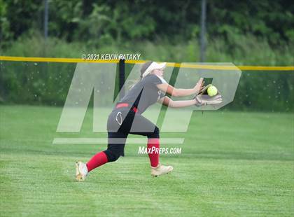 Thumbnail 2 in Shepaug Valley vs. Somers (CIAC Class S Semifinal) photogallery.