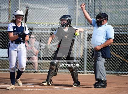 Thumbnail 2 in Shepaug Valley vs. Somers (CIAC Class S Semifinal) photogallery.