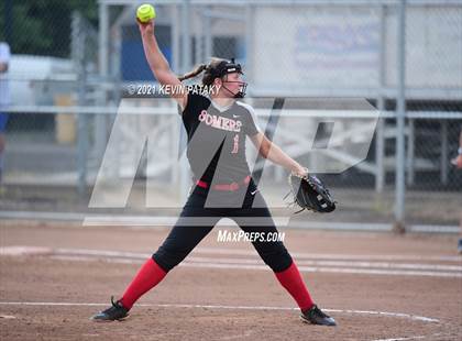 Thumbnail 2 in Shepaug Valley vs. Somers (CIAC Class S Semifinal) photogallery.