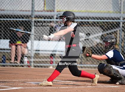 Thumbnail 3 in Shepaug Valley vs. Somers (CIAC Class S Semifinal) photogallery.