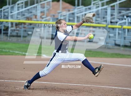 Thumbnail 1 in Shepaug Valley vs. Somers (CIAC Class S Semifinal) photogallery.