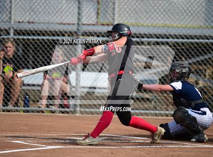 Thumbnail 3 in Shepaug Valley vs. Somers (CIAC Class S Semifinal) photogallery.