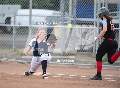 Thumbnail 3 in Shepaug Valley vs. Somers (CIAC Class S Semifinal) photogallery.