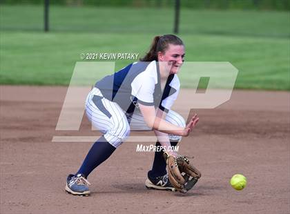 Thumbnail 1 in Shepaug Valley vs. Somers (CIAC Class S Semifinal) photogallery.