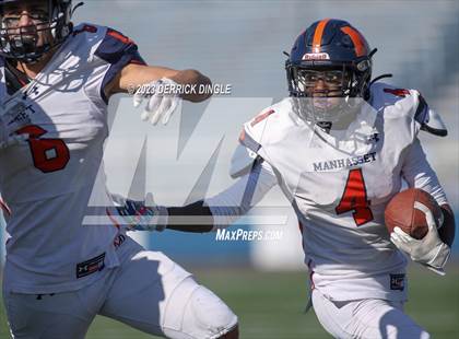 Thumbnail 2 in Manhasset vs. Carey (NYSPHSAA Divison II Quarterfinal) photogallery.