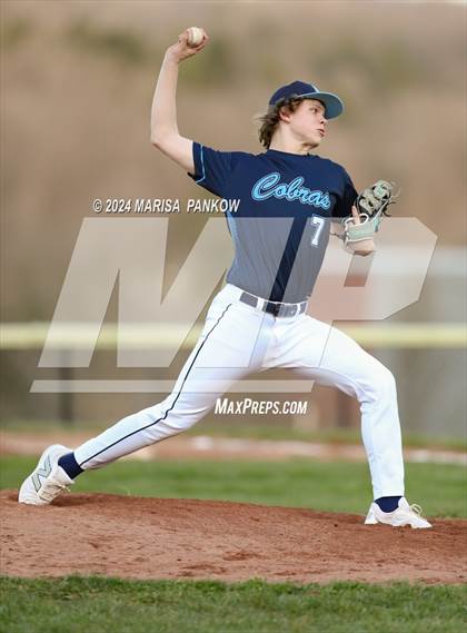 Thumbnail 2 in Bishop Grimes vs Marcellus photogallery.