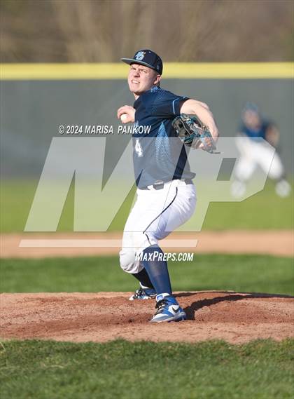 Thumbnail 1 in Bishop Grimes vs Marcellus photogallery.