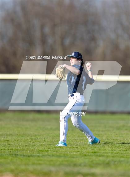 Thumbnail 2 in Bishop Grimes vs Marcellus photogallery.