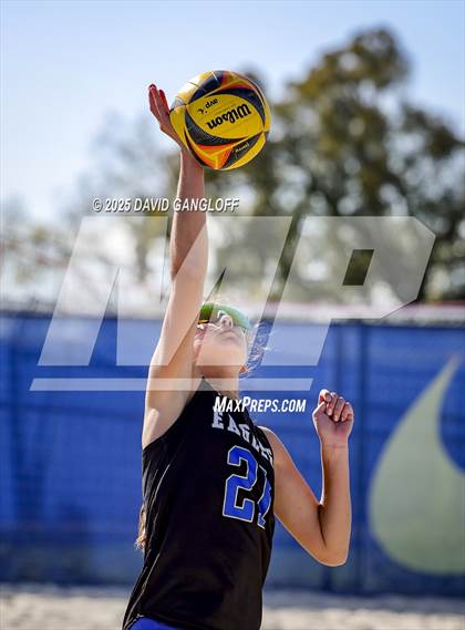 Thumbnail 2 in Orange Lutheran @ Santa Margarita photogallery.