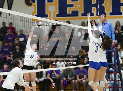Thumbnail 3 in Amador Valley @ Foothill (CIFNCS D1 Semifinals) photogallery.
