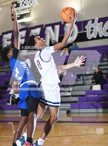 Thumbnail 3 in Lancaster vs. California City photogallery.