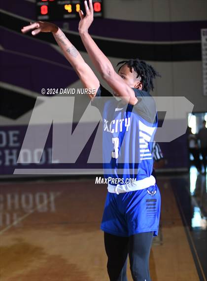 Thumbnail 1 in Lancaster vs. California City photogallery.