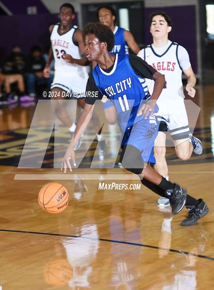 Thumbnail 2 in Lancaster vs. California City photogallery.