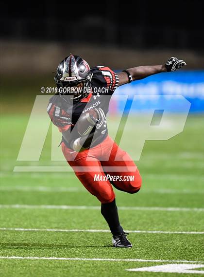 Thumbnail 1 in Spruce @ Mansfield Legacy (UIL Class 5A Division II Area Playoff) photogallery.