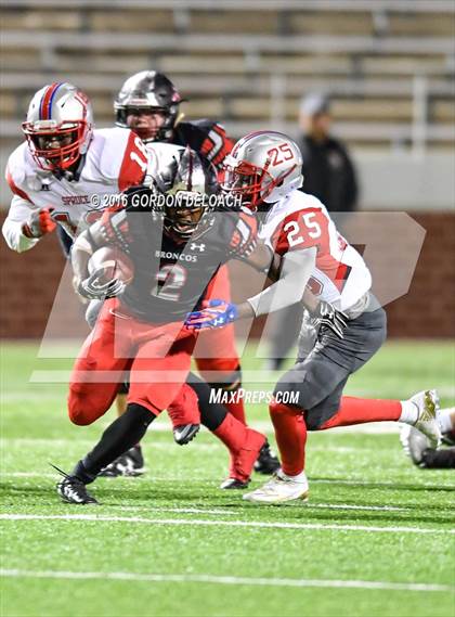 Thumbnail 2 in Spruce @ Mansfield Legacy (UIL Class 5A Division II Area Playoff) photogallery.
