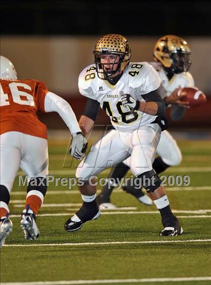 Thumbnail 1 in Bowie vs. Abilene (Texas 5A Region II D2 Final) photogallery.