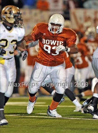 Thumbnail 3 in Bowie vs. Abilene (Texas 5A Region II D2 Final) photogallery.