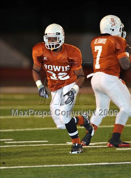 Thumbnail 1 in Bowie vs. Abilene (Texas 5A Region II D2 Final) photogallery.