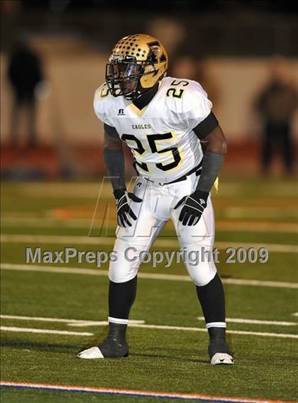 Thumbnail 2 in Bowie vs. Abilene (Texas 5A Region II D2 Final) photogallery.