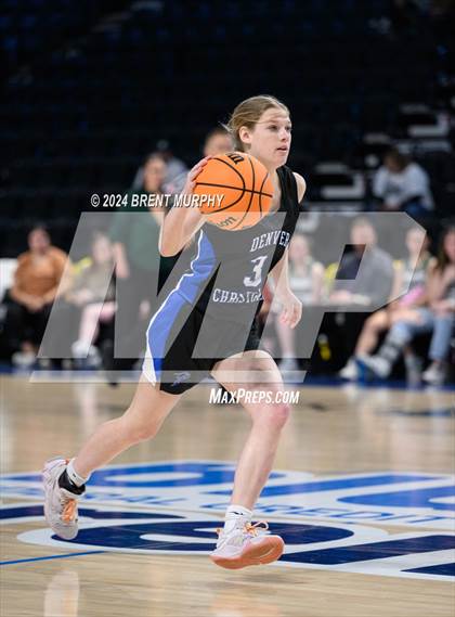 Thumbnail 2 in Rangely vs. Denver Christian (CHSAA 2A Consolation Semifinal) photogallery.