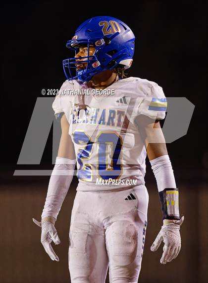 Thumbnail 2 in Elkhart @ Penn (IHSAA 6A Sectional Semifinal) photogallery.